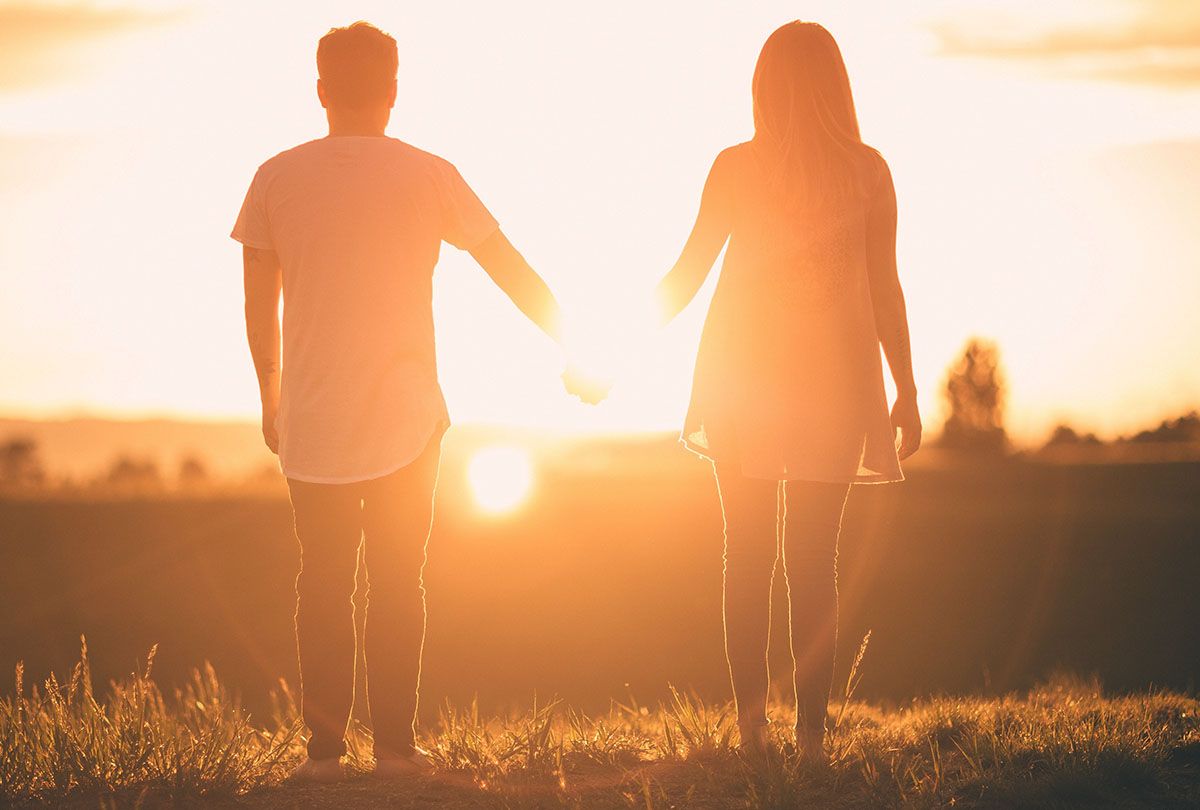 Schritt 5 im Prozess der Paarfeld-Arbeit bei Find Your Balance : Melanie Fleper in Bad Aibling: Zukunftsvision & Commitment.